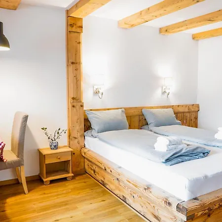 Hotel Landgasthof Zum Papyrer - Erholung Im Urlaubsgebiet Lenggries