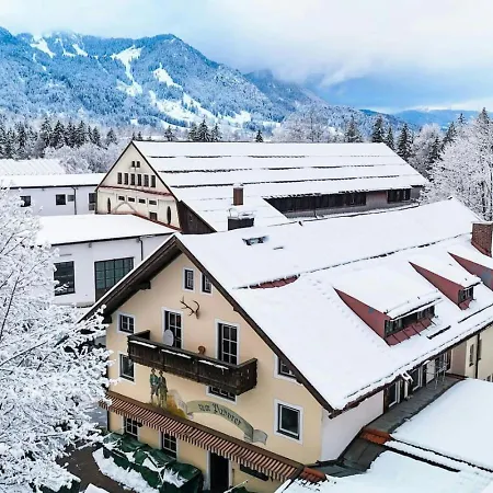 Landgasthof Zum Papyrer - Erholung Im Urlaubsgebiet * 렌그레스